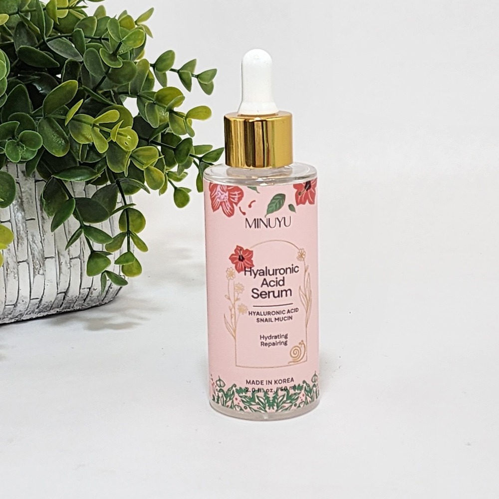 MINUYU Hyaluronic Acid Face Serum with Snail Mucin Hydrating & Repairing 2 fl oz